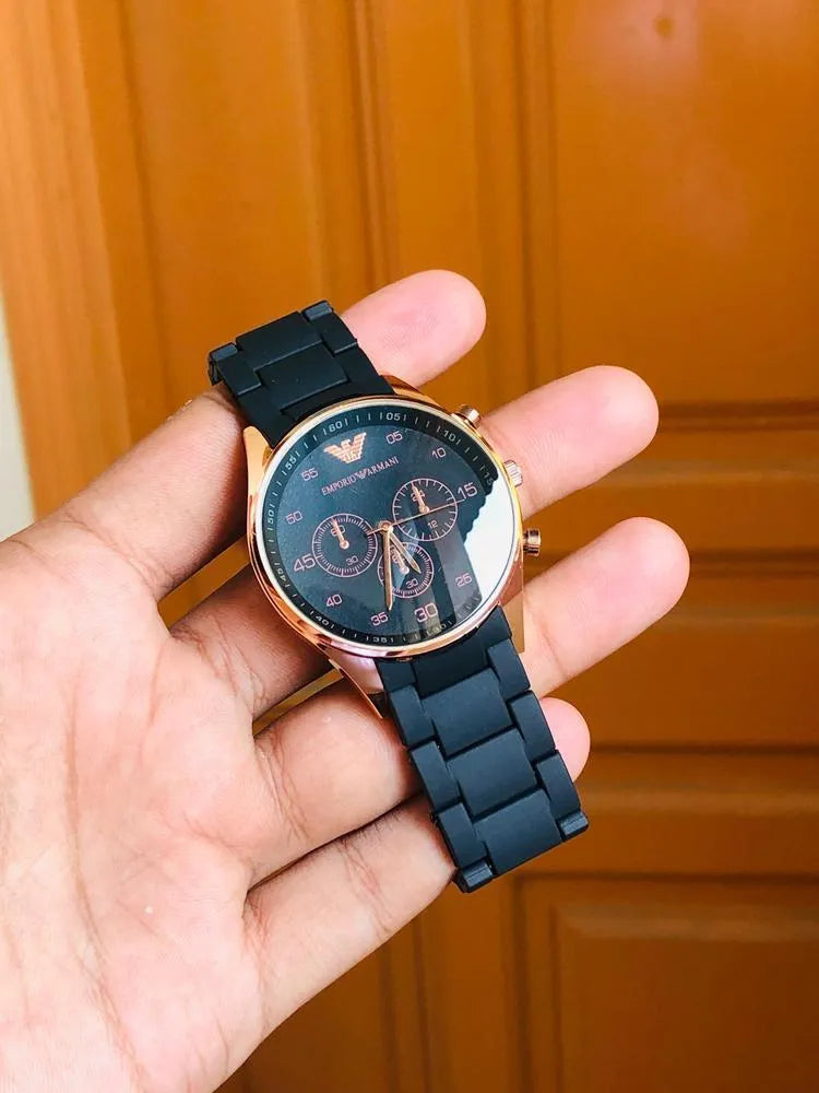 Golden Black with round Dial watch for Men